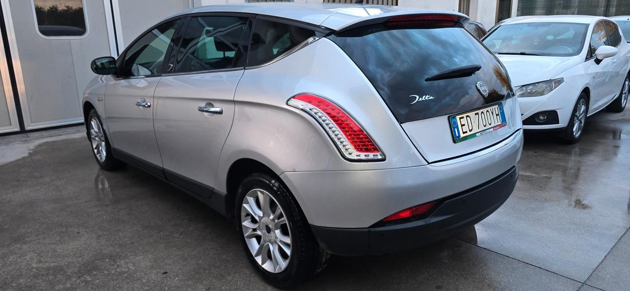 Lancia Delta 1.6 MJT DPF Silver