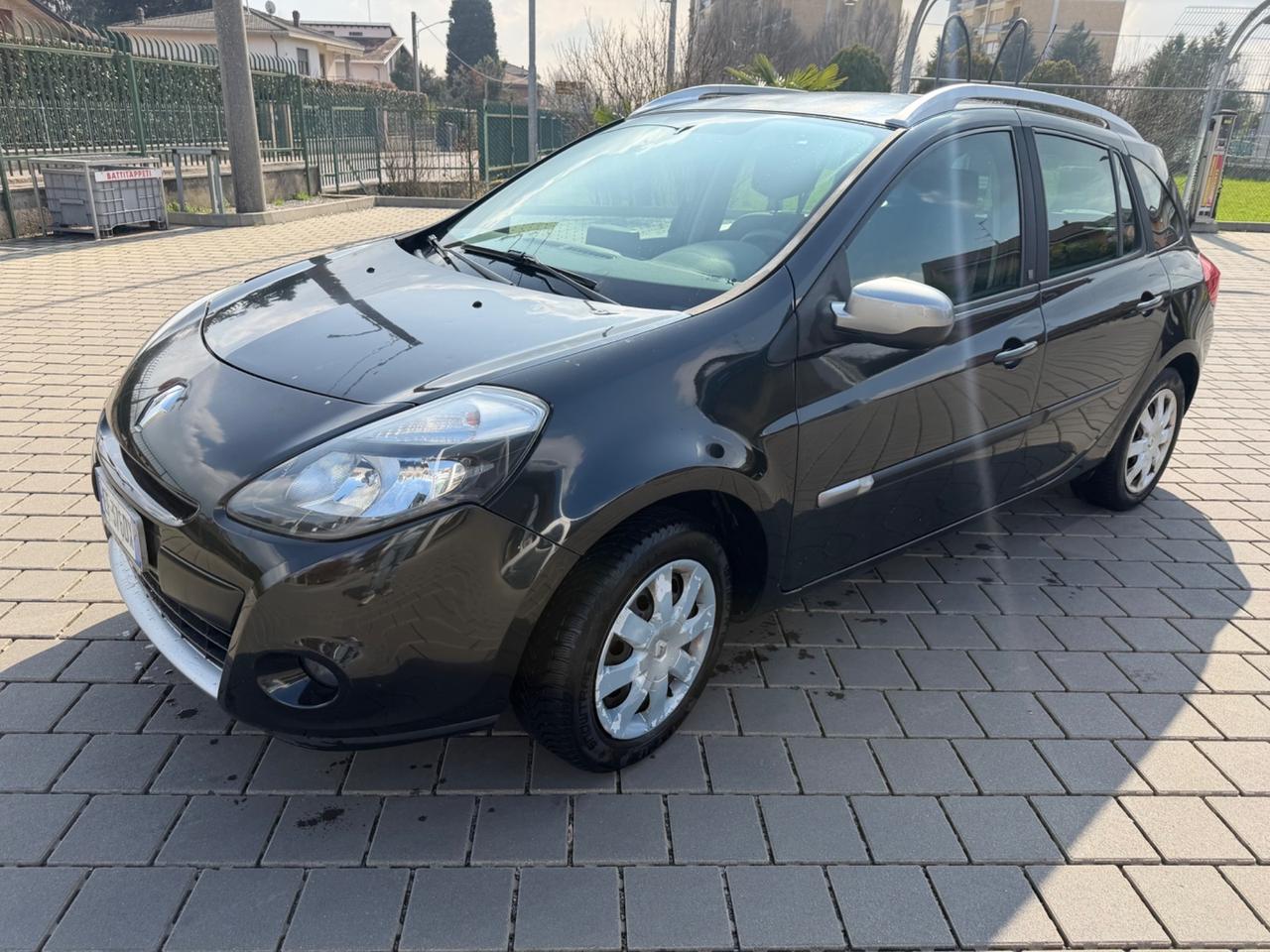 Renault Clio 1.2 16V SporTour Dynamique