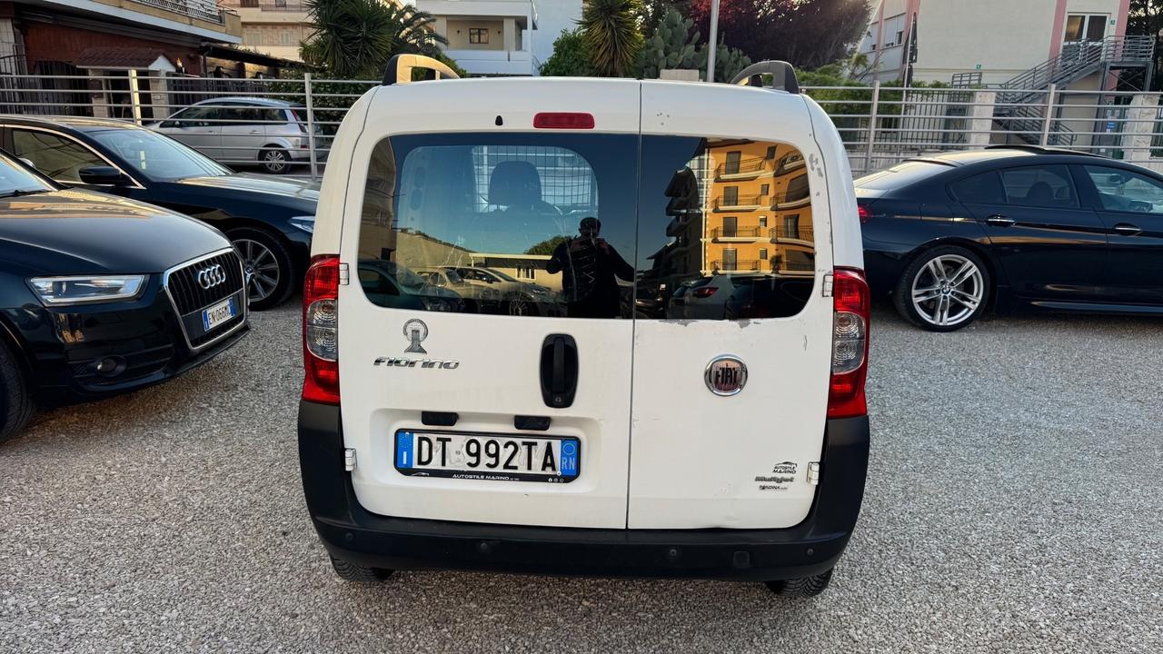 Fiat Fiorino 1.3 MJT 75CV Combi Semivetrato