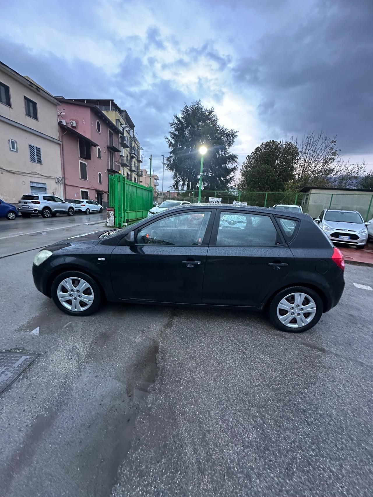 Kia Ceed cee'd 1.4 109CV 5p. EX