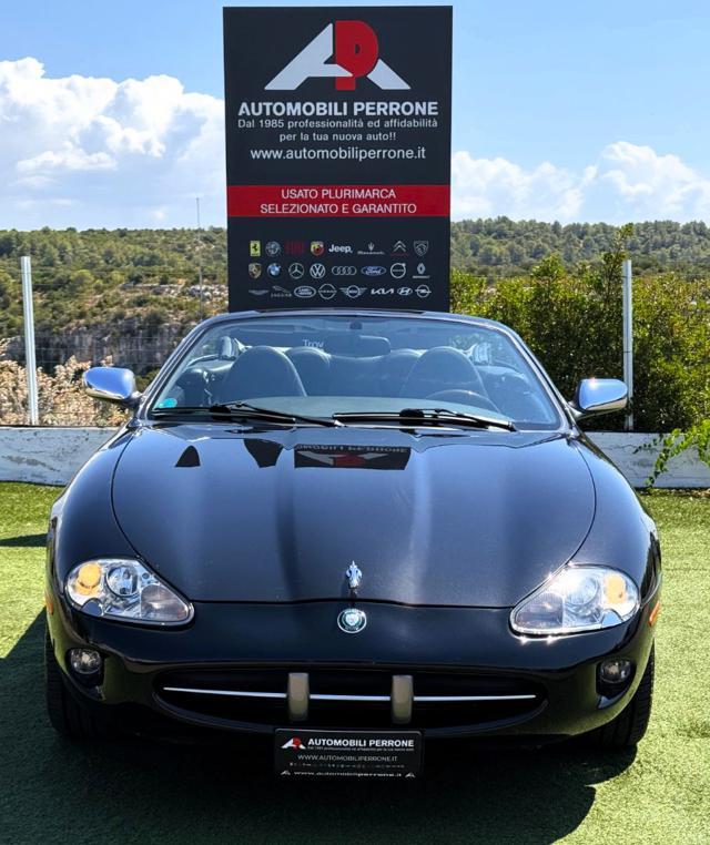 JAGUAR XK8 4.0i V8 Convertibile