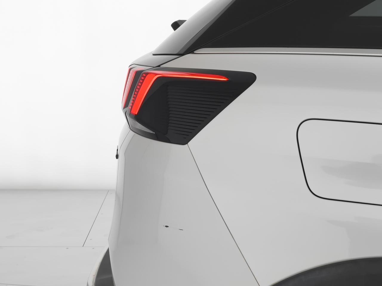 Peugeot 3008 1.5 bluehdi GT Line 130cv