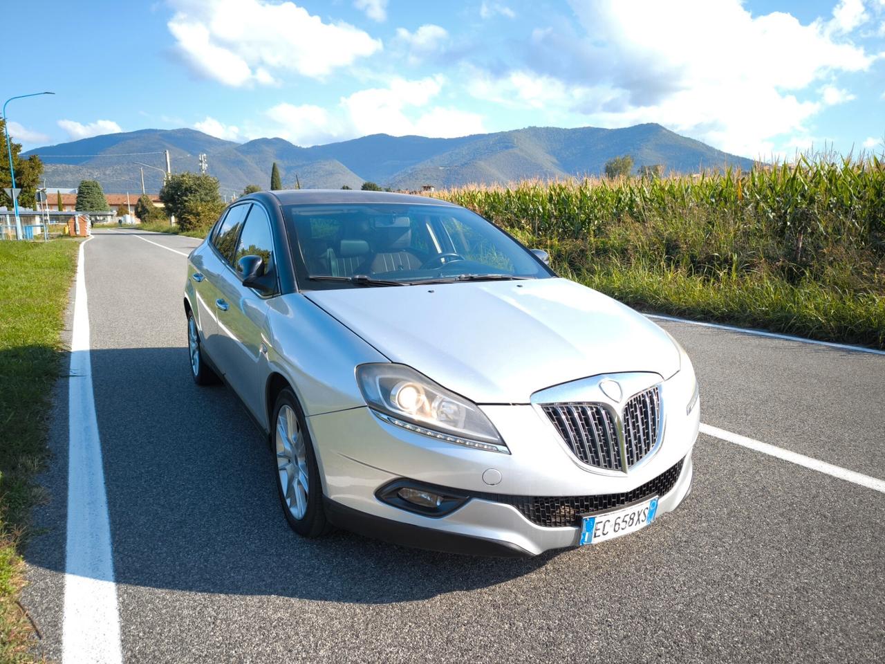 LANCIA DELTA 1,6 MJT-CAMBIO AUTOMATICO-OK NEOPATENTATI