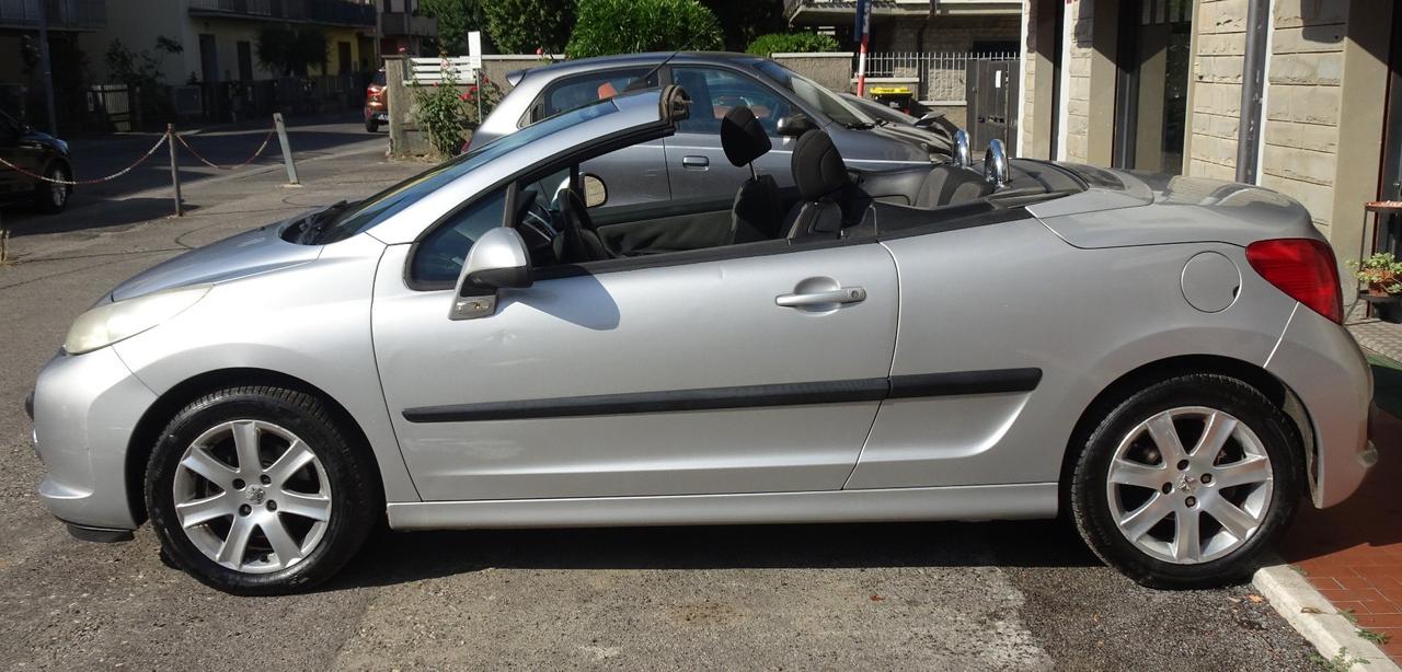 Peugeot 207 1.6 HDI 110CV TEKNO