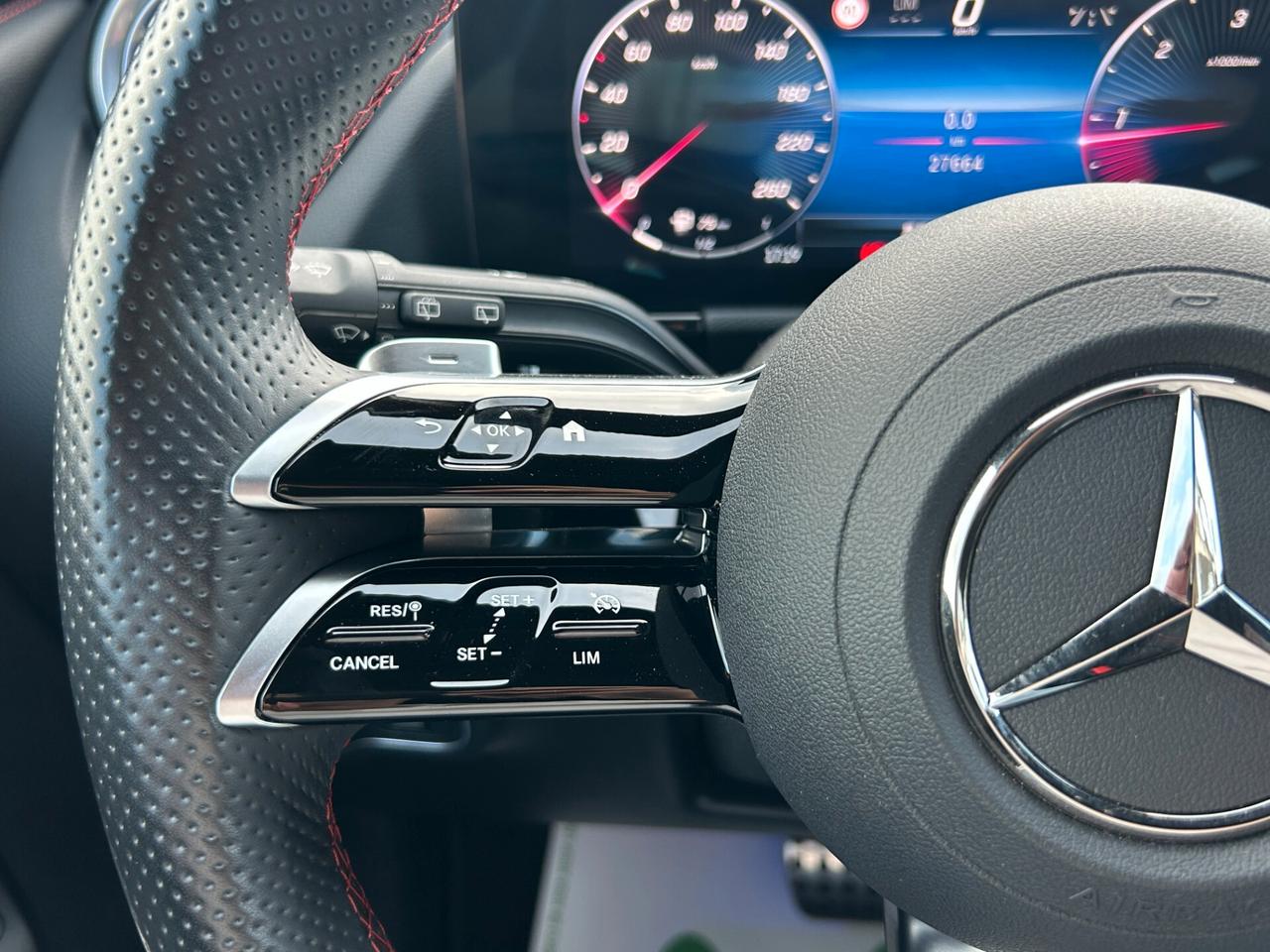 Mercedes-Benz GLA 200 d AMG Line Premium auto
