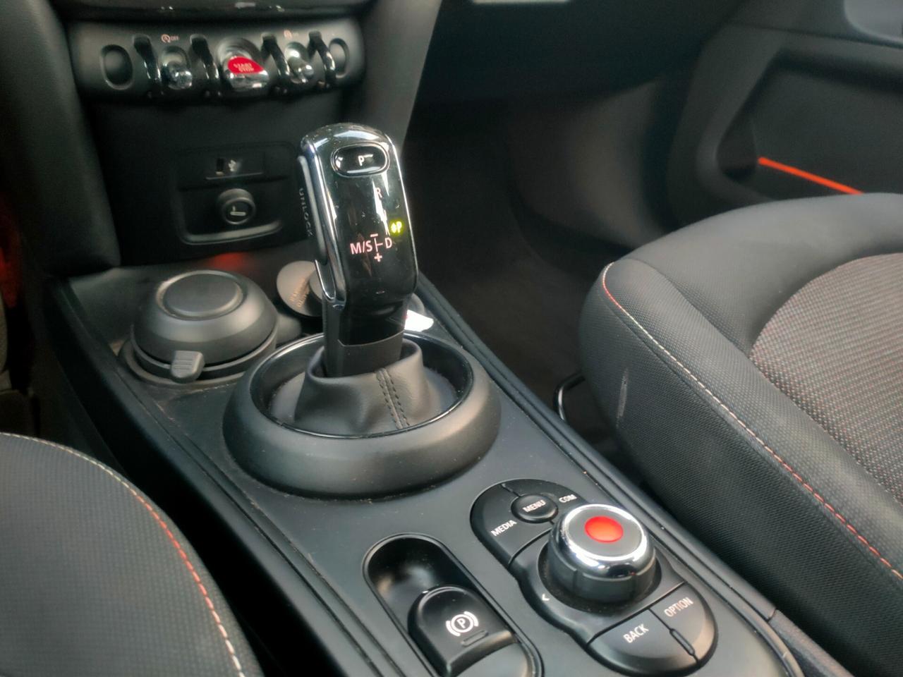 Mini One D Countryman 1.5 Business Automatica iva deducibile neopatentati