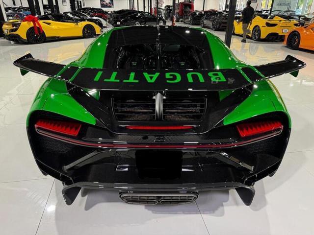BUGATTI Chiron CHIRON PUR SPORT 8.0 W16 1500HP "1 OF 60"