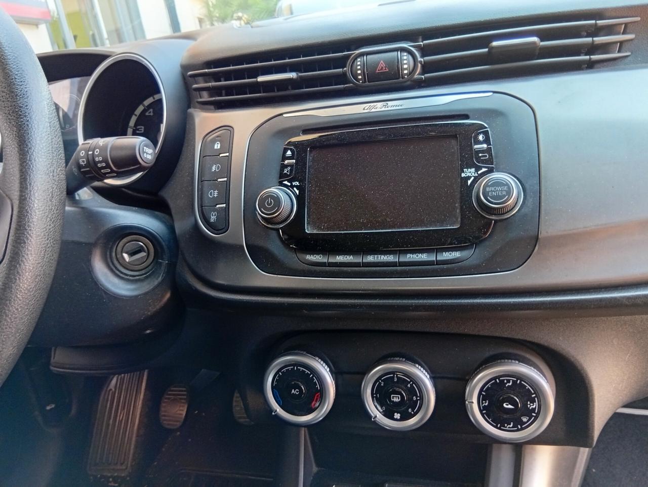 Alfa Romeo Giulietta 1.4 Turbo 120 CV GPL/Benzina