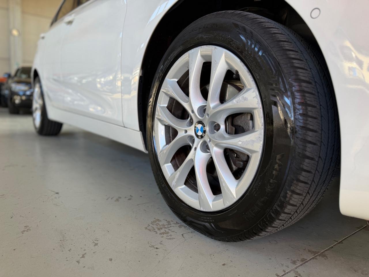 Bmw 2er Active Tourer 218i Advantage NEOPATENTATI