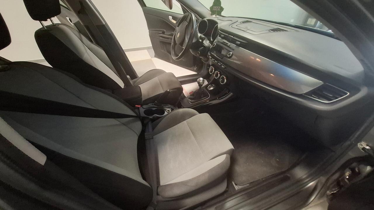 Alfa Romeo Giulietta 1.6 JTDm-2 105 CV Distinctive