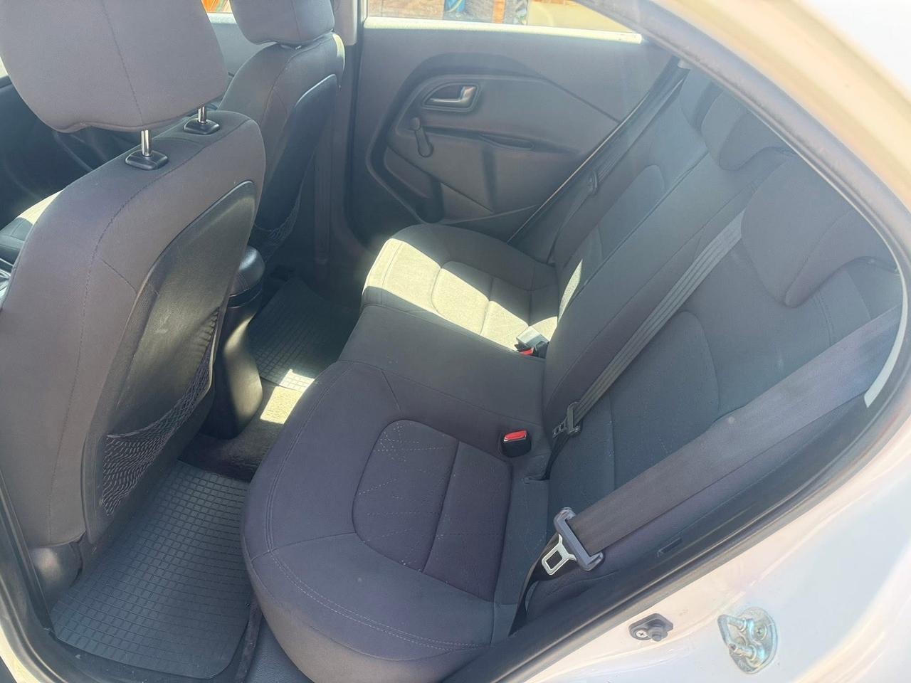 Kia Rio 1.4 CRDi WGT 5p. EX