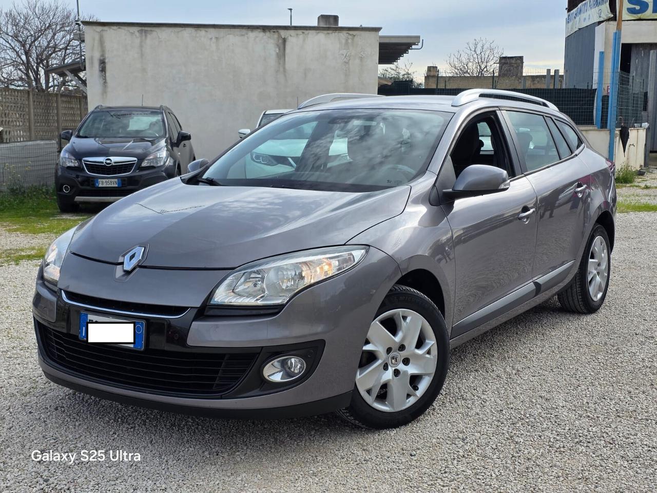 Renault Mégane 1.5 dCi 110CV SporTour Live 2013
