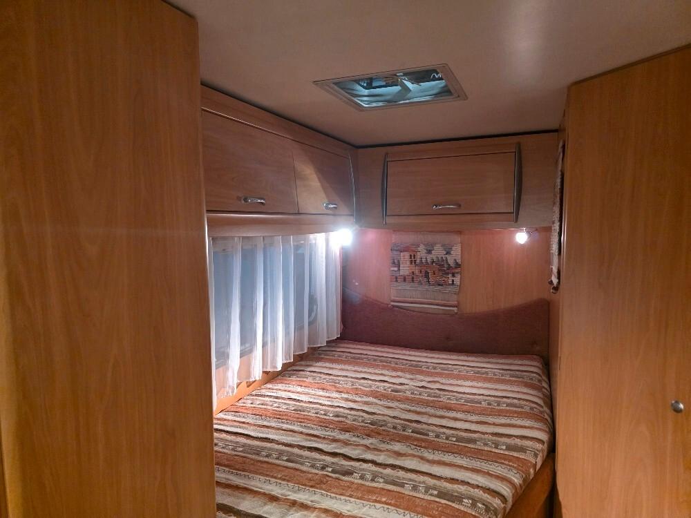 CAMPER CHAUSSON FLASH 08