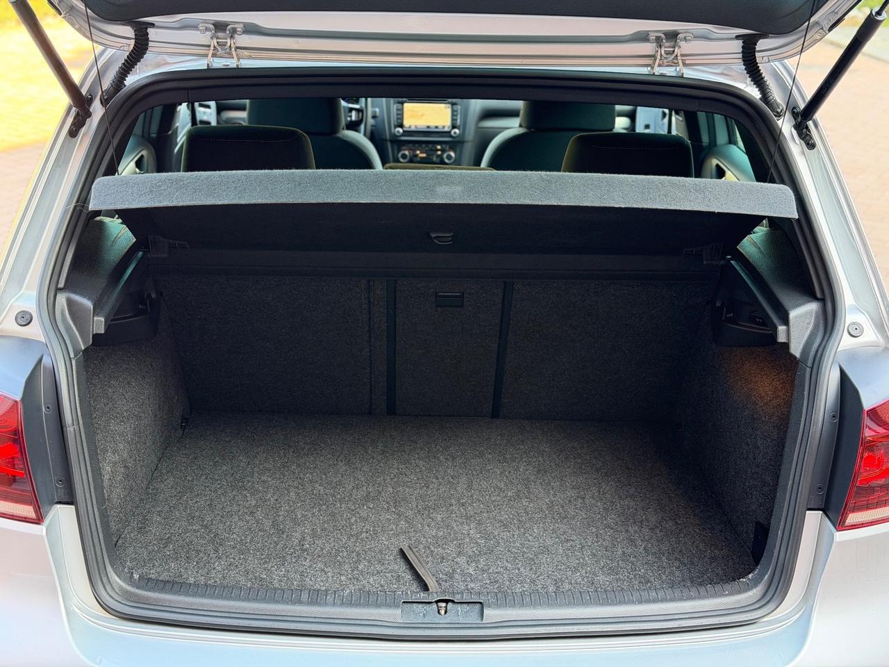 Volkswagen Golf 2.0 TSI 4mot. DSG 5p. R