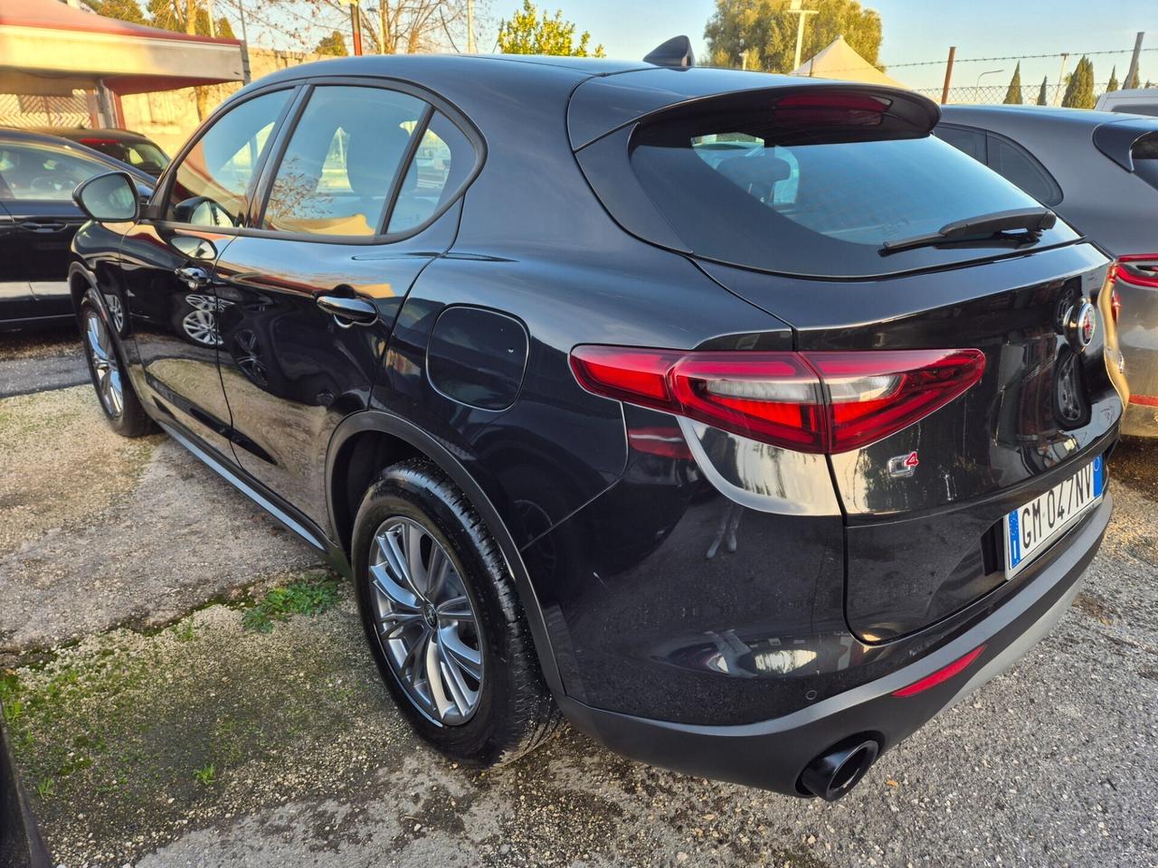 Alfa Romeo Stelvio 2.2 Turbodiesel 190 CV AT8 Q4 B