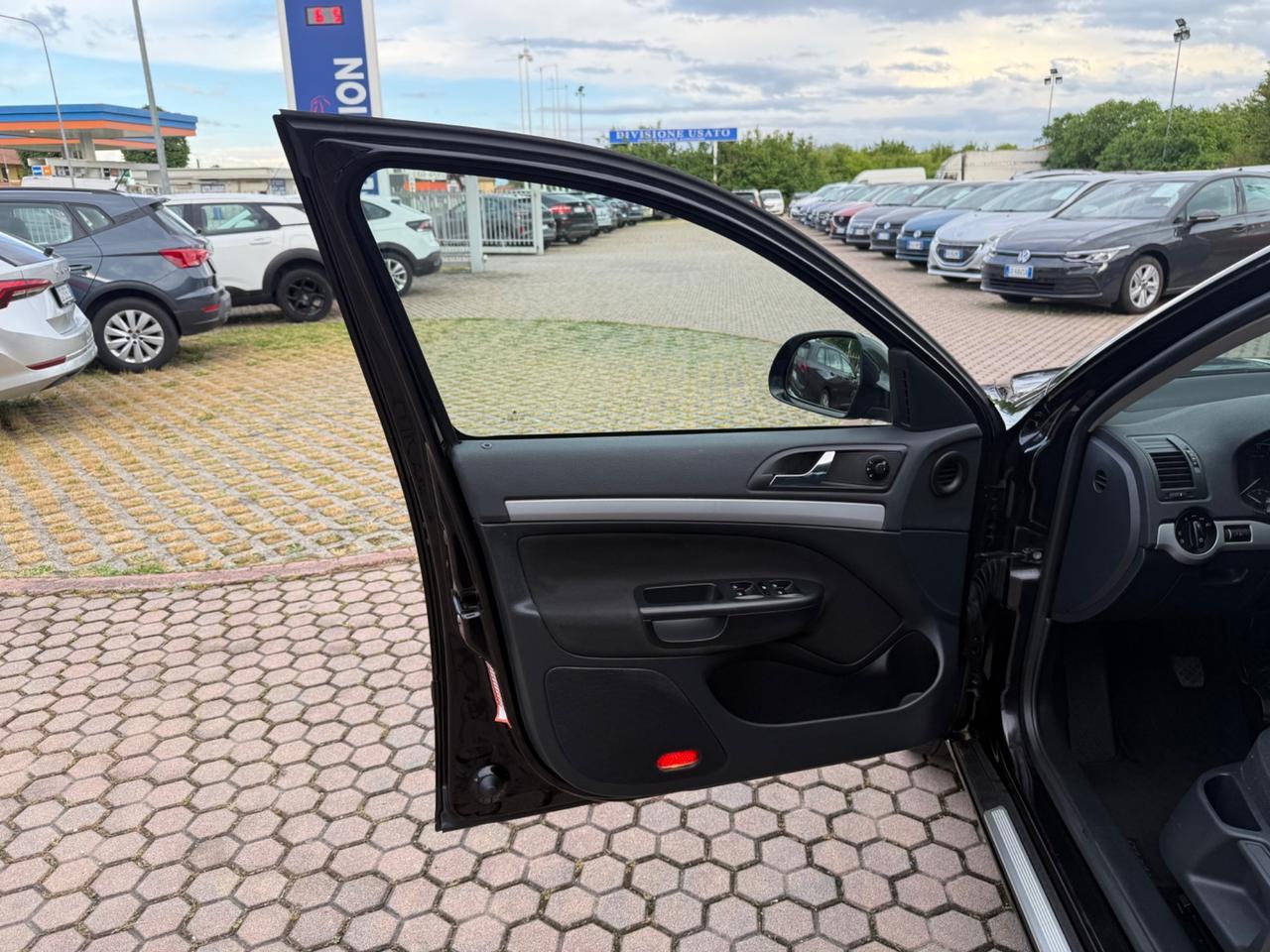 Skoda Octavia 1.6 TDI CR F.AP. Elegance OK NEOPATENTATI