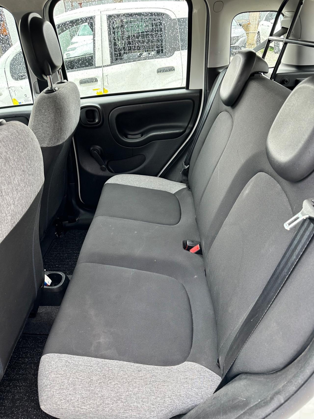 Fiat Panda 1.0 GSE S&S Hybrid Street Van 4 posti