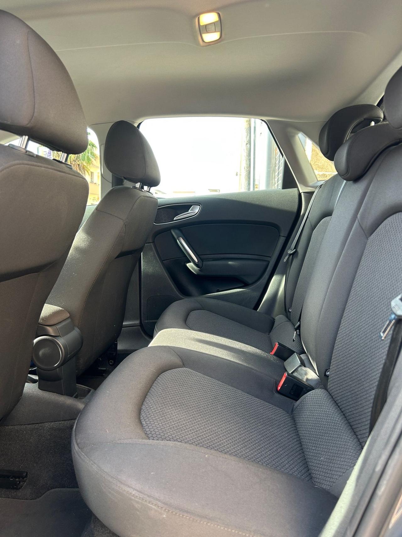 Audi A1 1.4 TDI ultra Design-2015 MATRIX/NAVI/16"