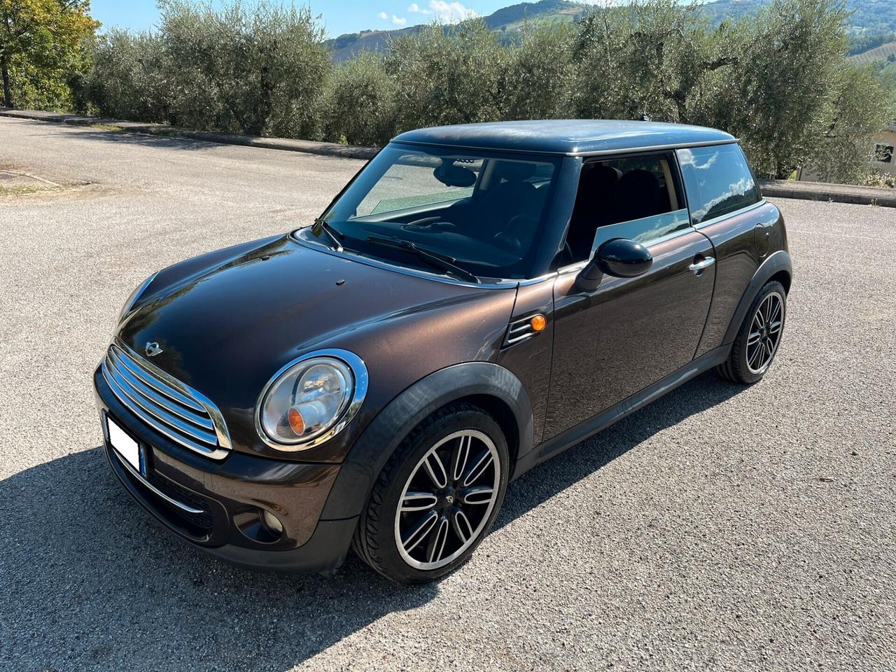 Mini (R56-57) 3S 1.6 S&S Cooper D 82Kw 6M - 2011