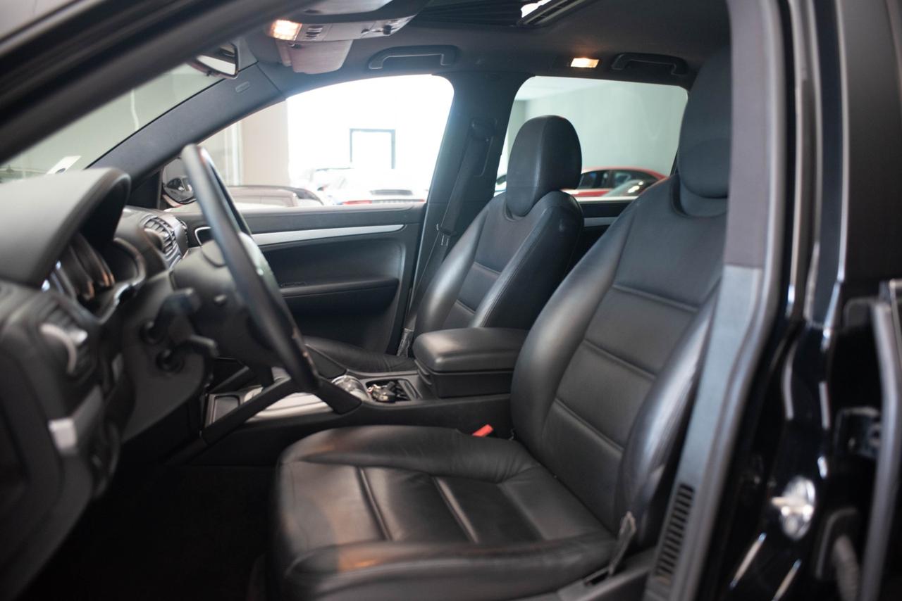 Porsche Cayenne 4.8 S