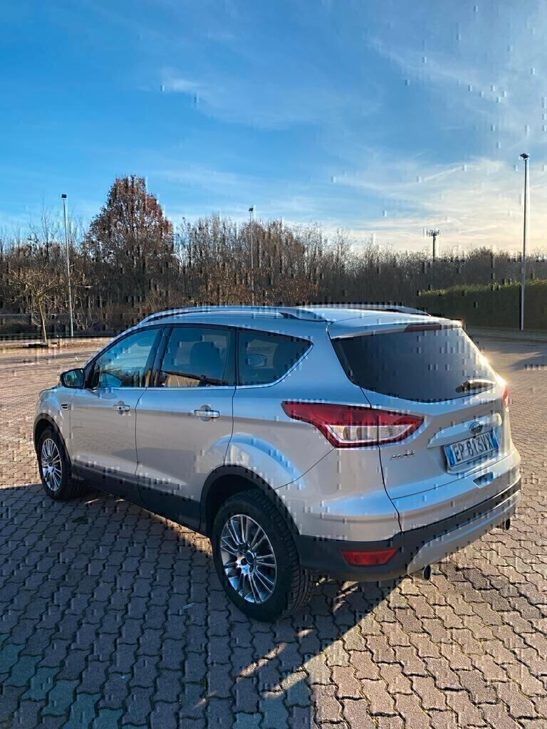 Ford Kuga 2.0 TDCI 140 CV 4WD Powershift Business