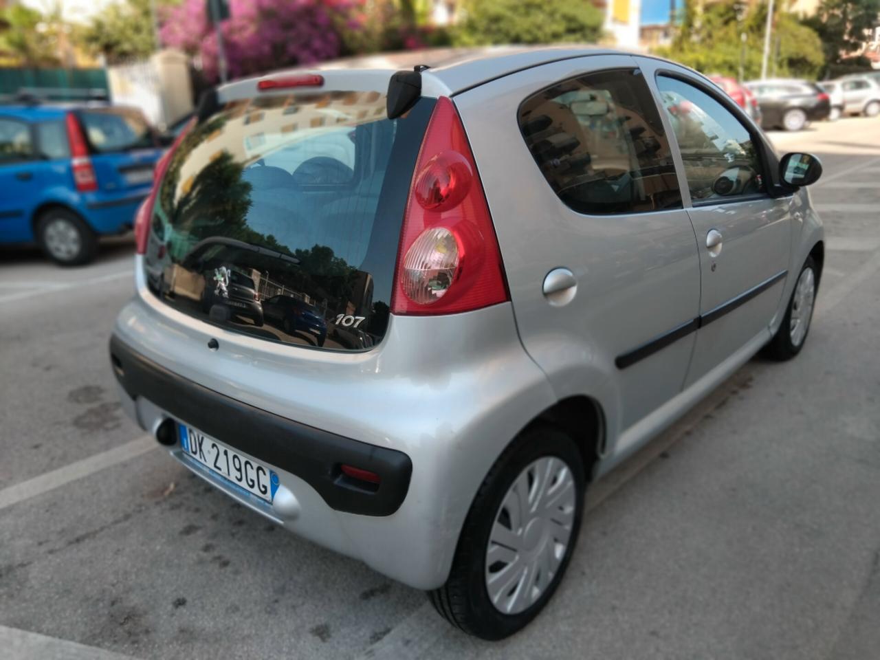 PEUGEOT 107 1.4 HDI PERFETTA DI TUTTO
