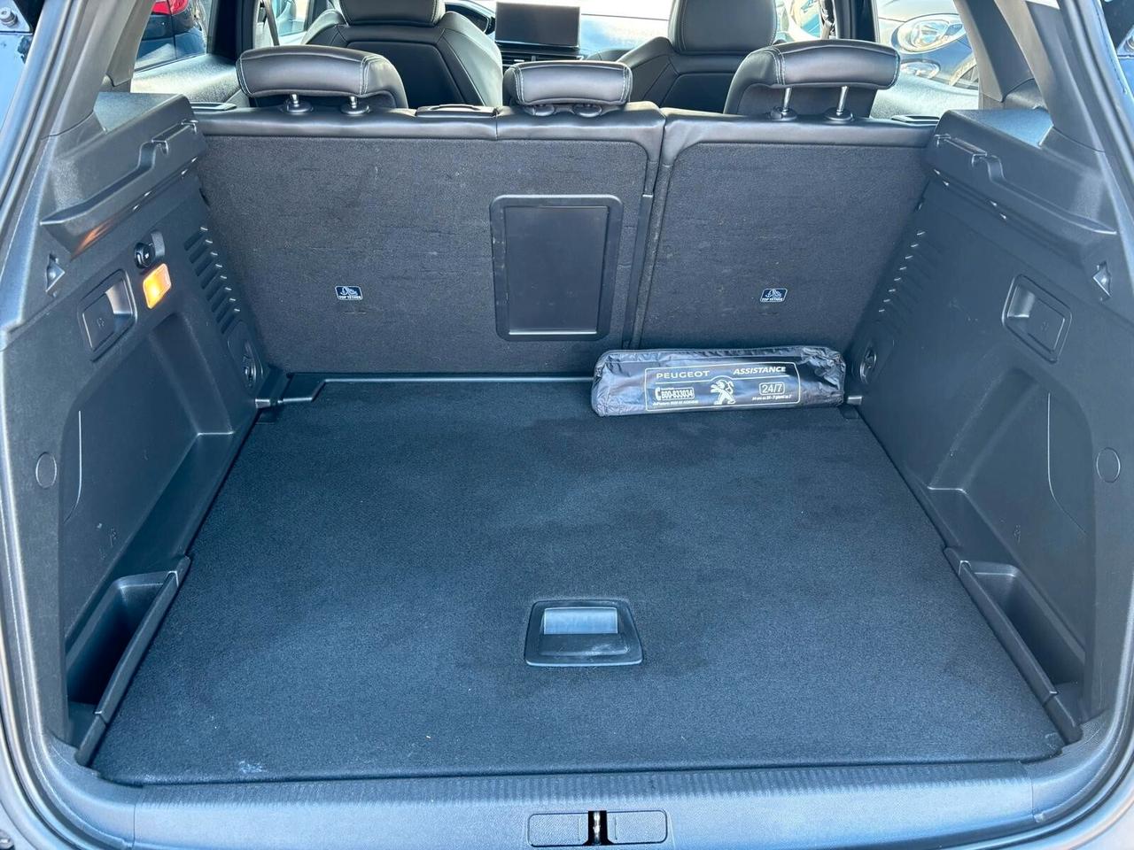 Peugeot 3008 ALLURE 1.5 BlueHDi 130 - 2020