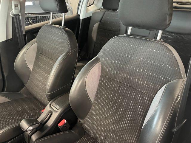 PEUGEOT 2008 1.5 BlueHDi 100 CV Allure