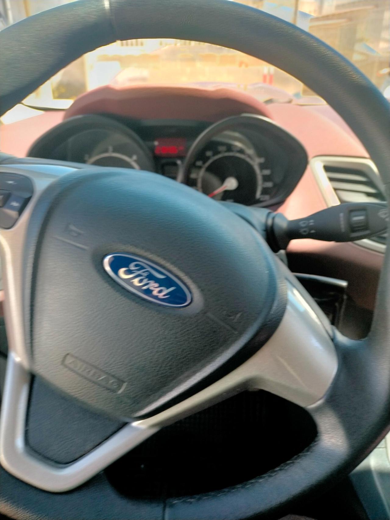 Ford Fiesta Fiesta+ 1.6 TDCi 95CV 5 porte
