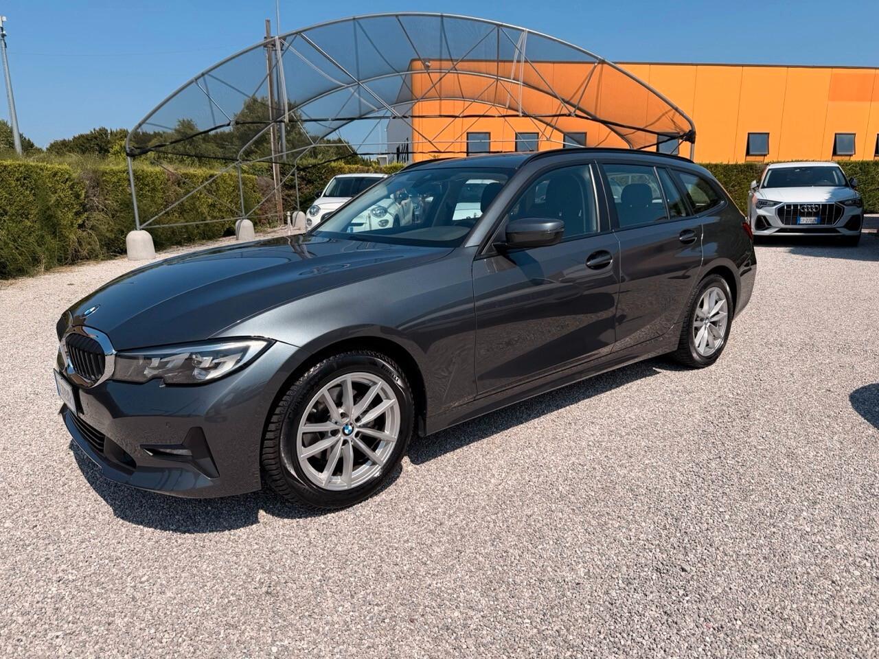Bmw 320 d Touring mhev 48V Xdrive Business Advantage auto