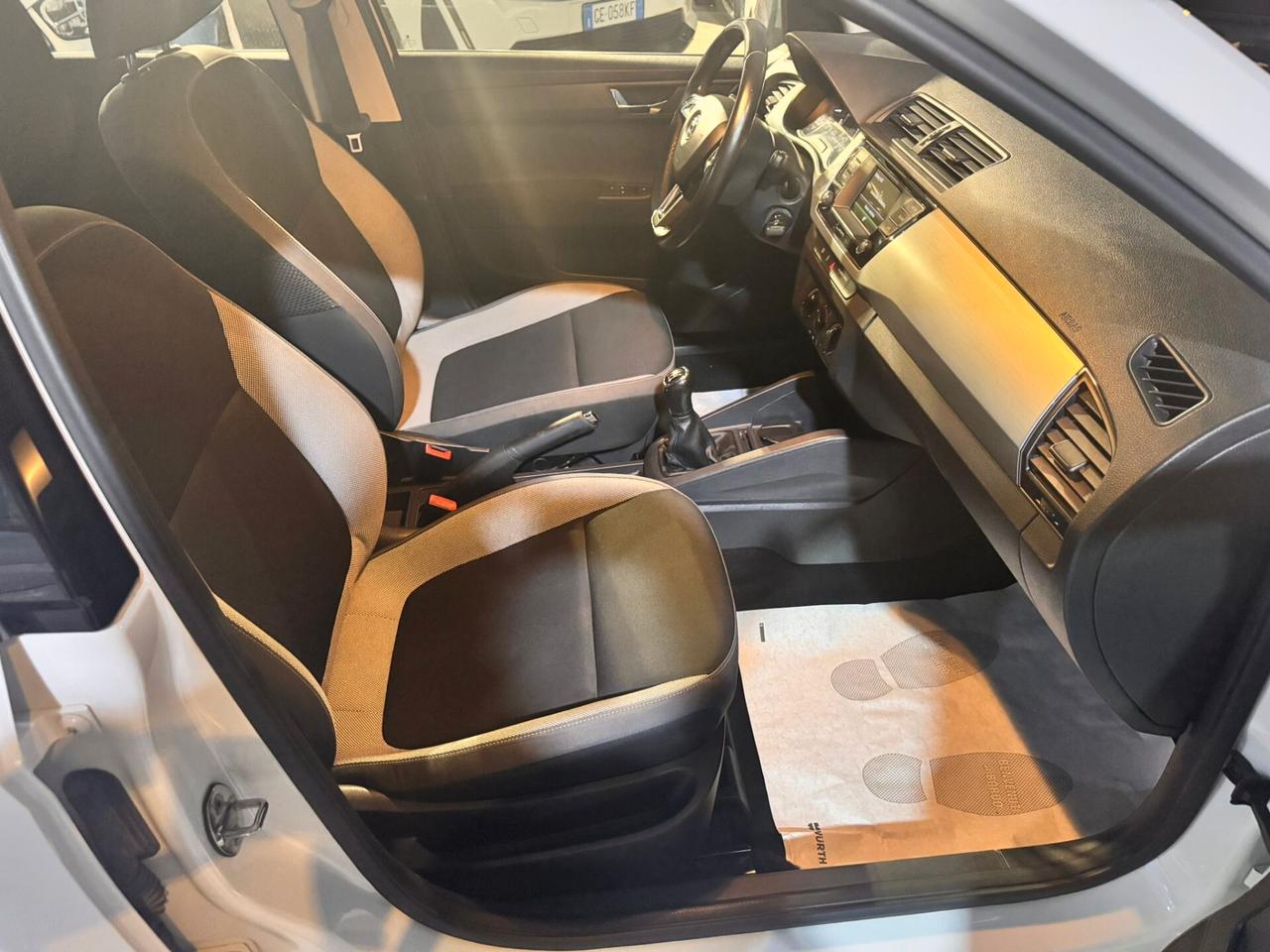 Skoda Fabia 1.0 MPI 75 CV Design Edition