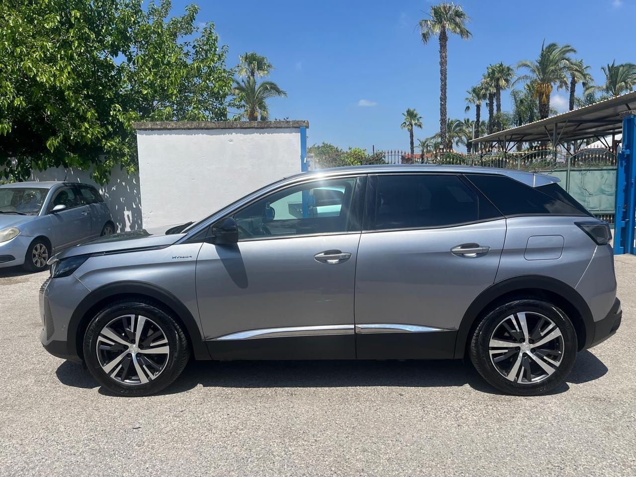 Peugeot 3008 1.5 hybrid 4-300 cv e-eat 8-allure-2023
