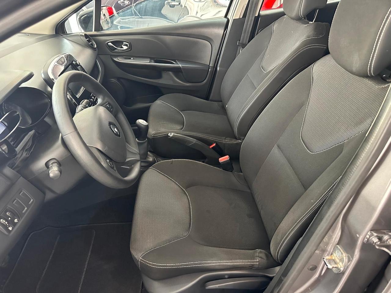 Renault Clio Sporter 1.2 75CV Live