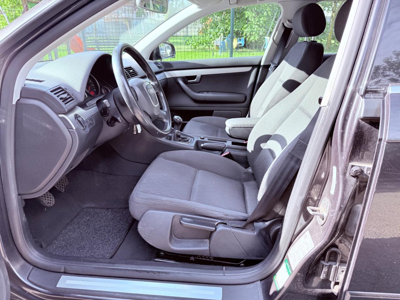 Audi A4 2.0 - UNICO PROPRIETARIOOOO!!!!