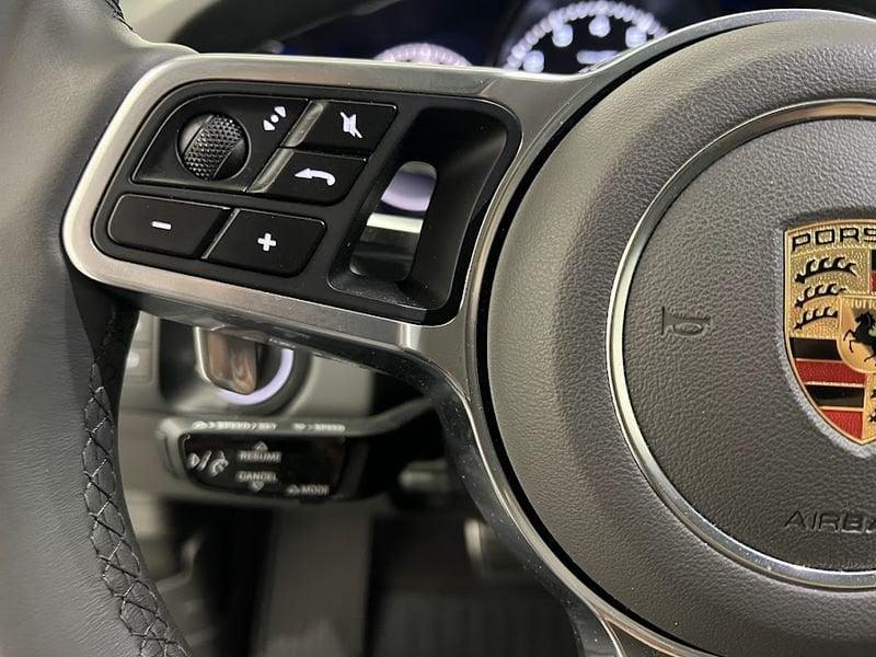 Porsche Cayenne Cayenne 3.0 V6 E-Hybrid