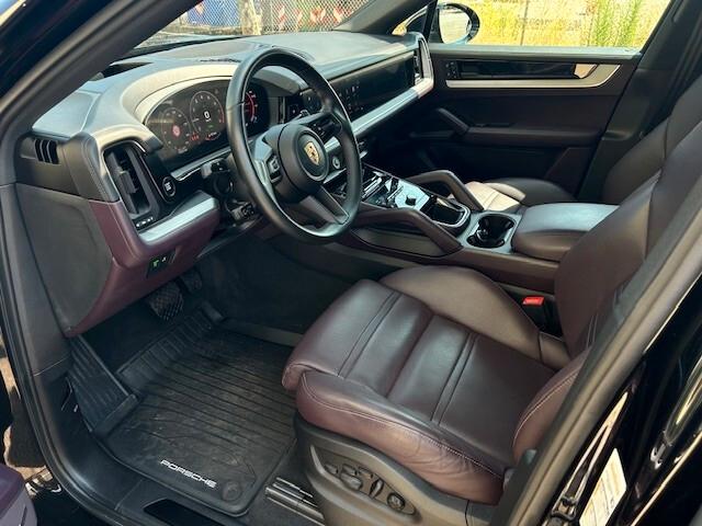 Porsche Cayenne Coupé 3.0 V6 E-Hybrid SUBENTRO LEASING