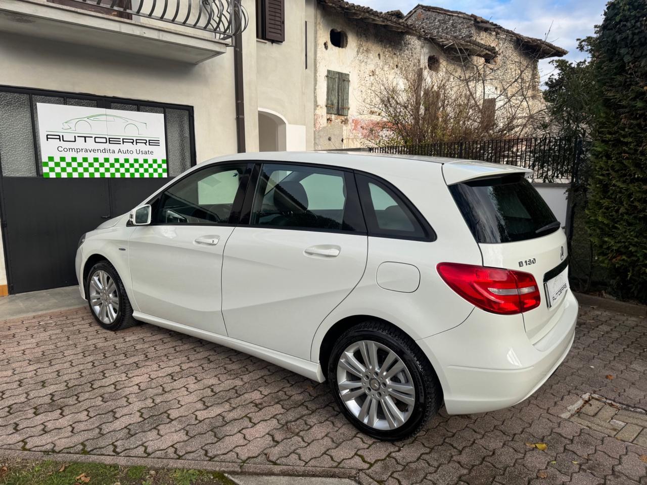 Mercedes-benz B 180 CDI BlueEFFICIENCY Executive