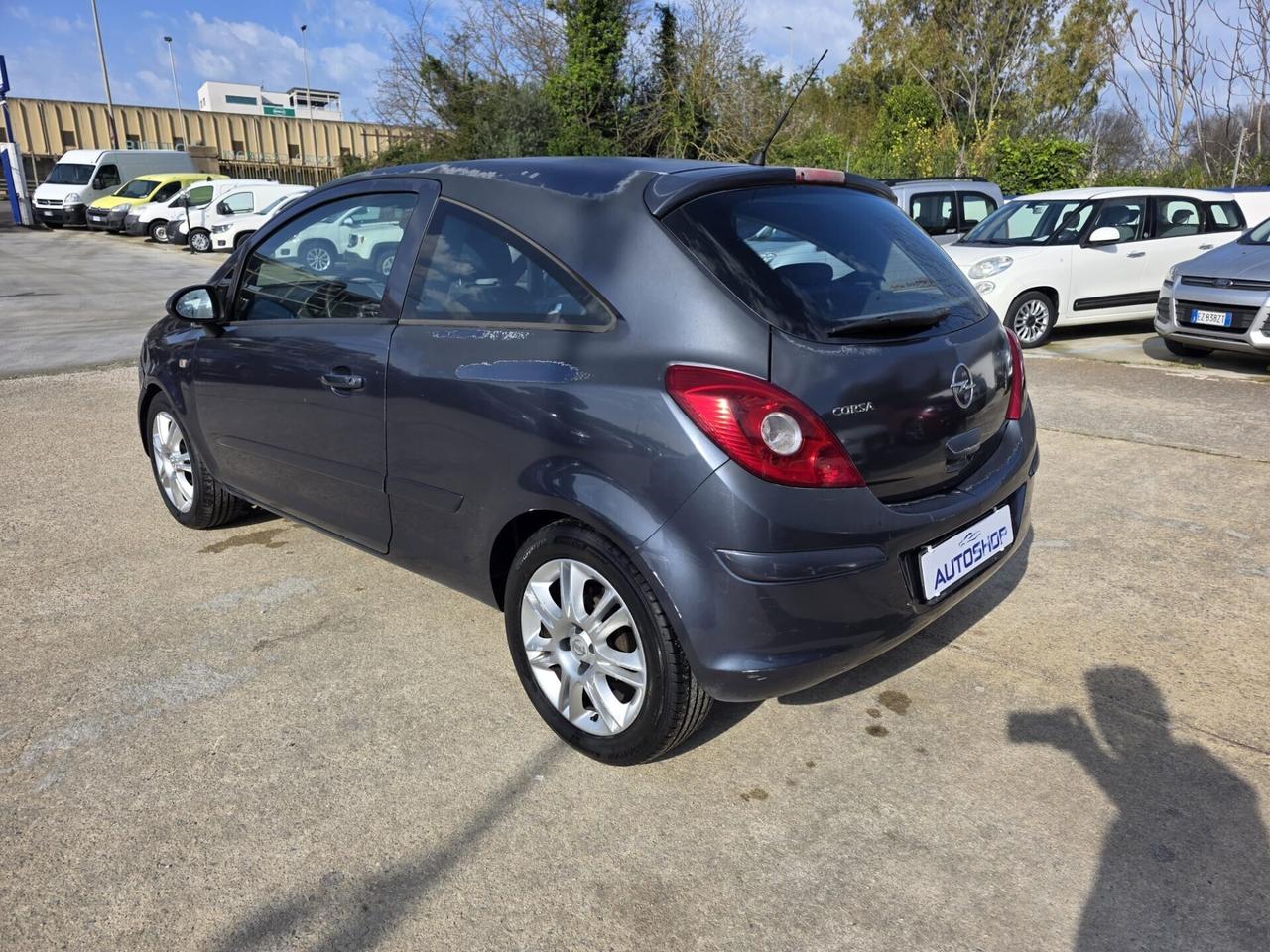 Opel Corsa 1.0 12V 3 porte Enjoy