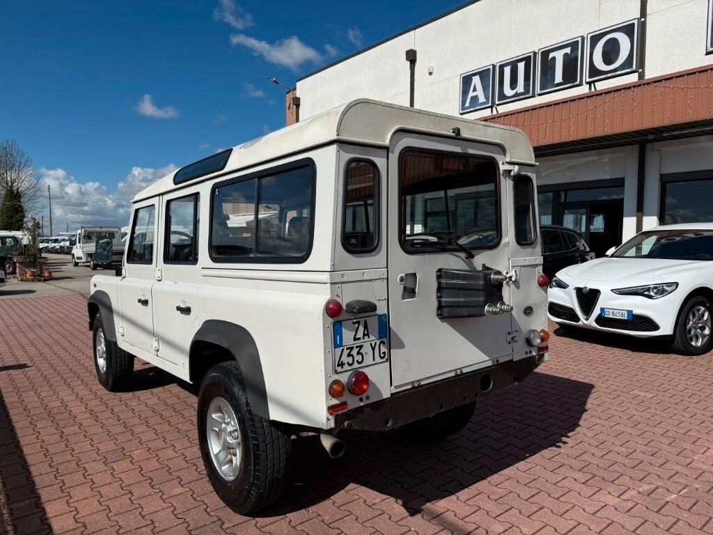Land Rover Defender 110 2.5 Td5 cat Station Wagon SE