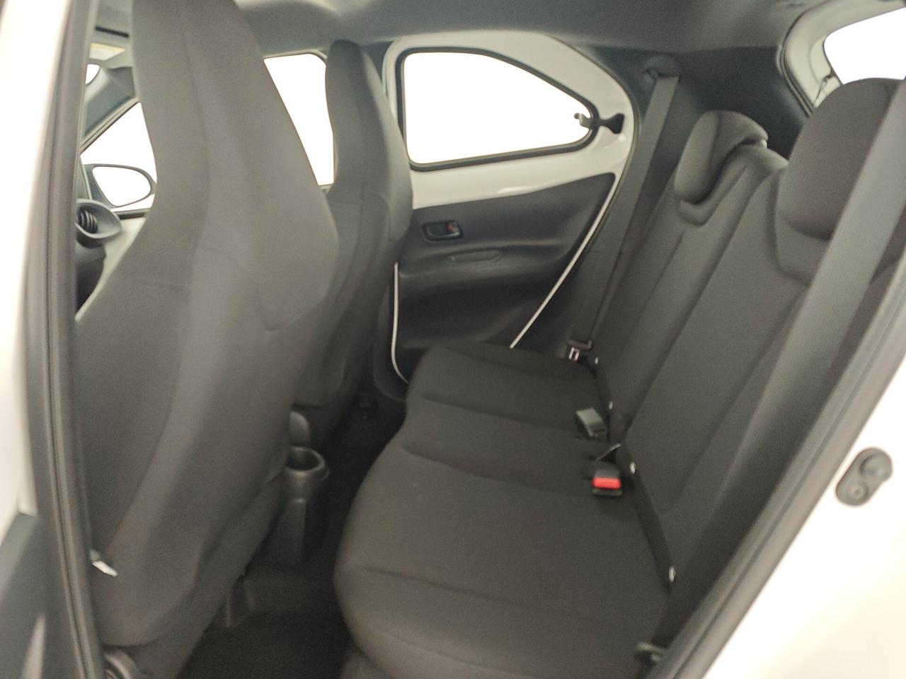 Toyota Aygo X 1.0 VVT-i 72 CV 5 porte Active S-CVT