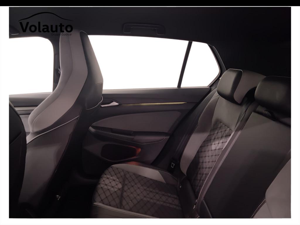 VOLKSWAGEN Golf VIII 2020 - Golf 1.5 etsi evo R-Line 150cv dsg