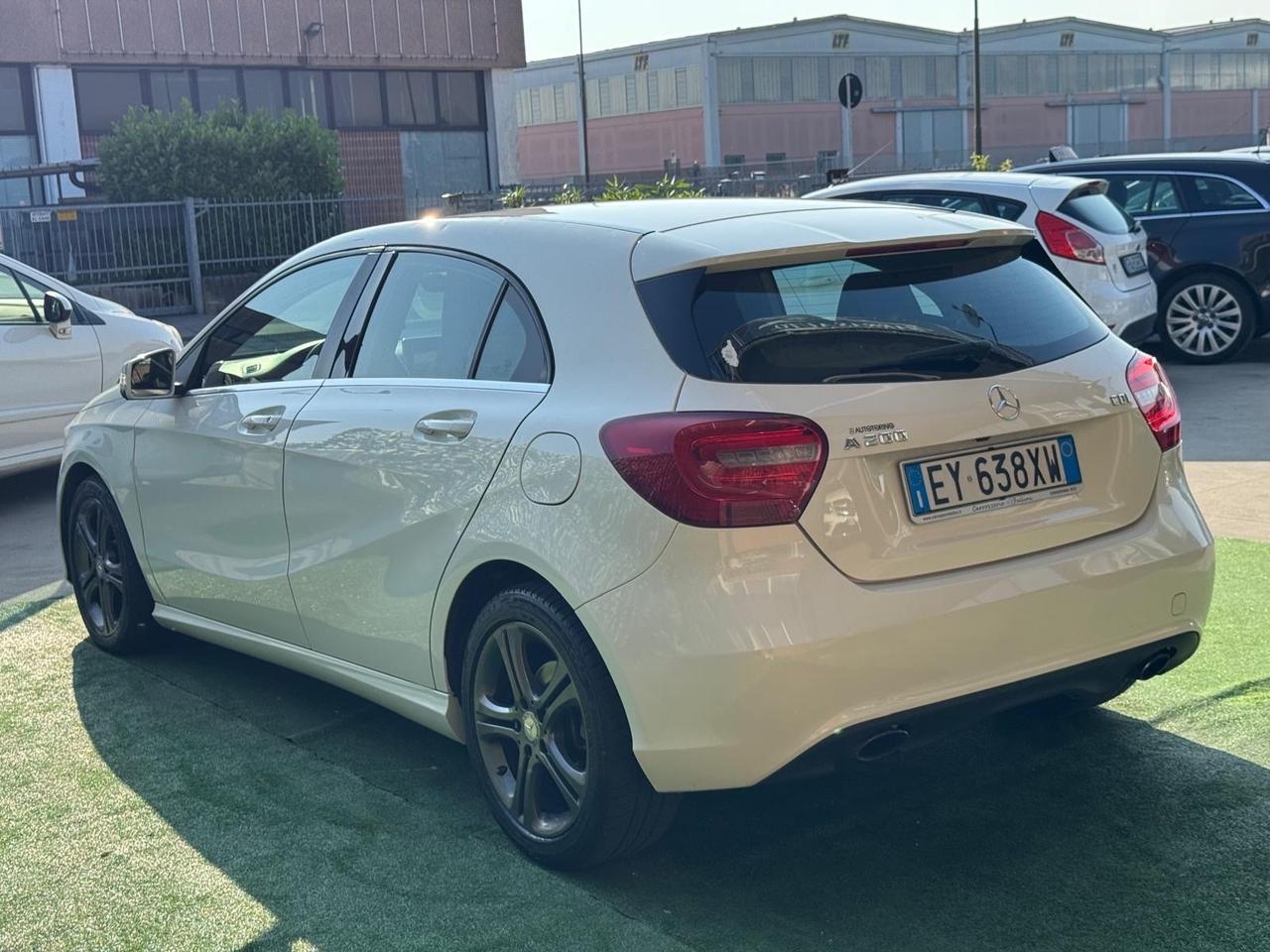 Mercedes-benz A 200 A 200 CDI Automatic Night Edition