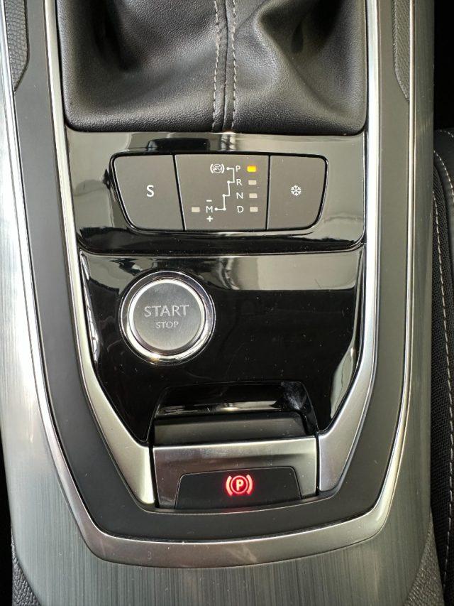 PEUGEOT 308 BlueHDi 120 S&S EAT6 SW Allure - LED - Navi