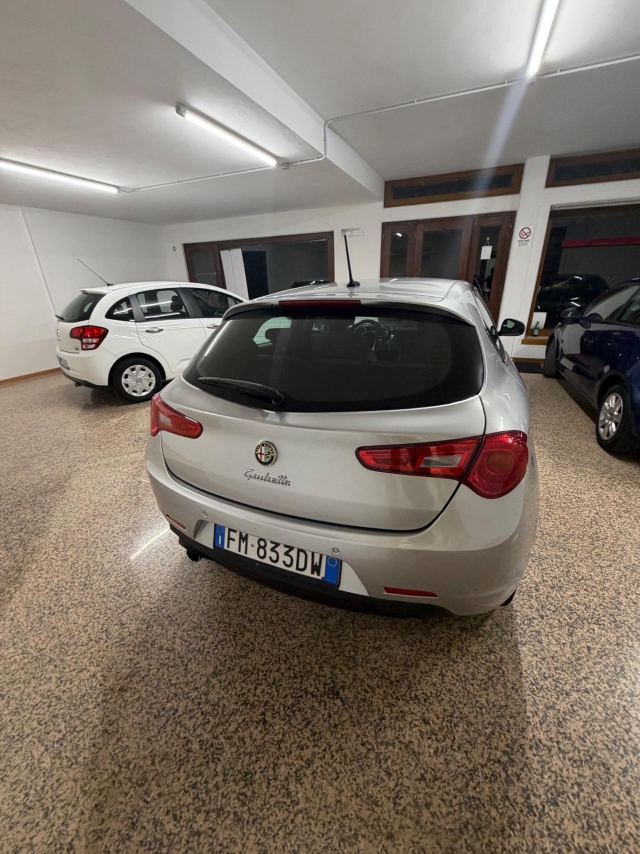 Alfa Romeo Giulietta 1.6 JTDm TCT 120 CV Business
