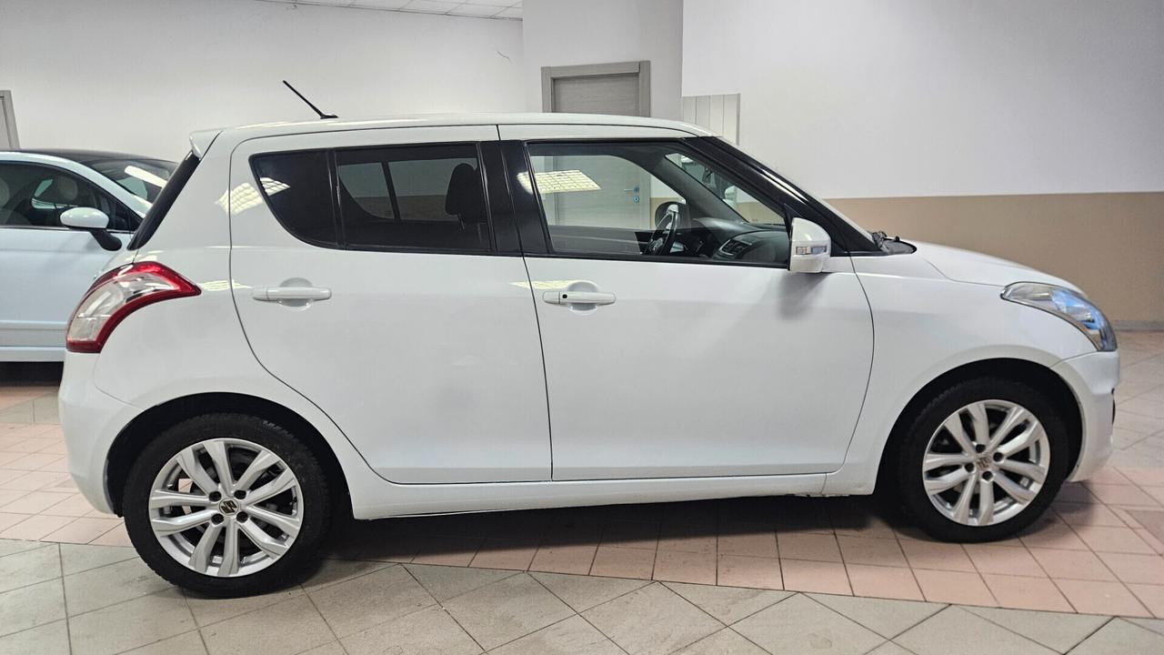 Suzuki Swift 1.3 DDiS 5 porte B-Cool Bi-Color