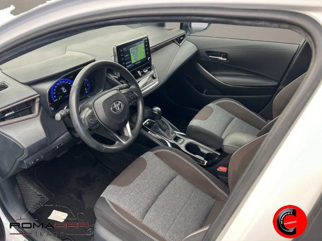 TOYOTA Corolla Touring Sports 2.0 Hybrid TREK FULL!