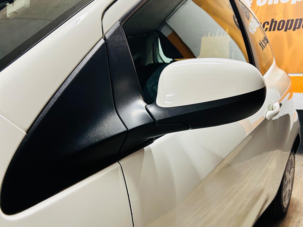 FORD KA 1.2 CON SOLI 32.011 KM IN CONDIZIONI DA VETRINA.