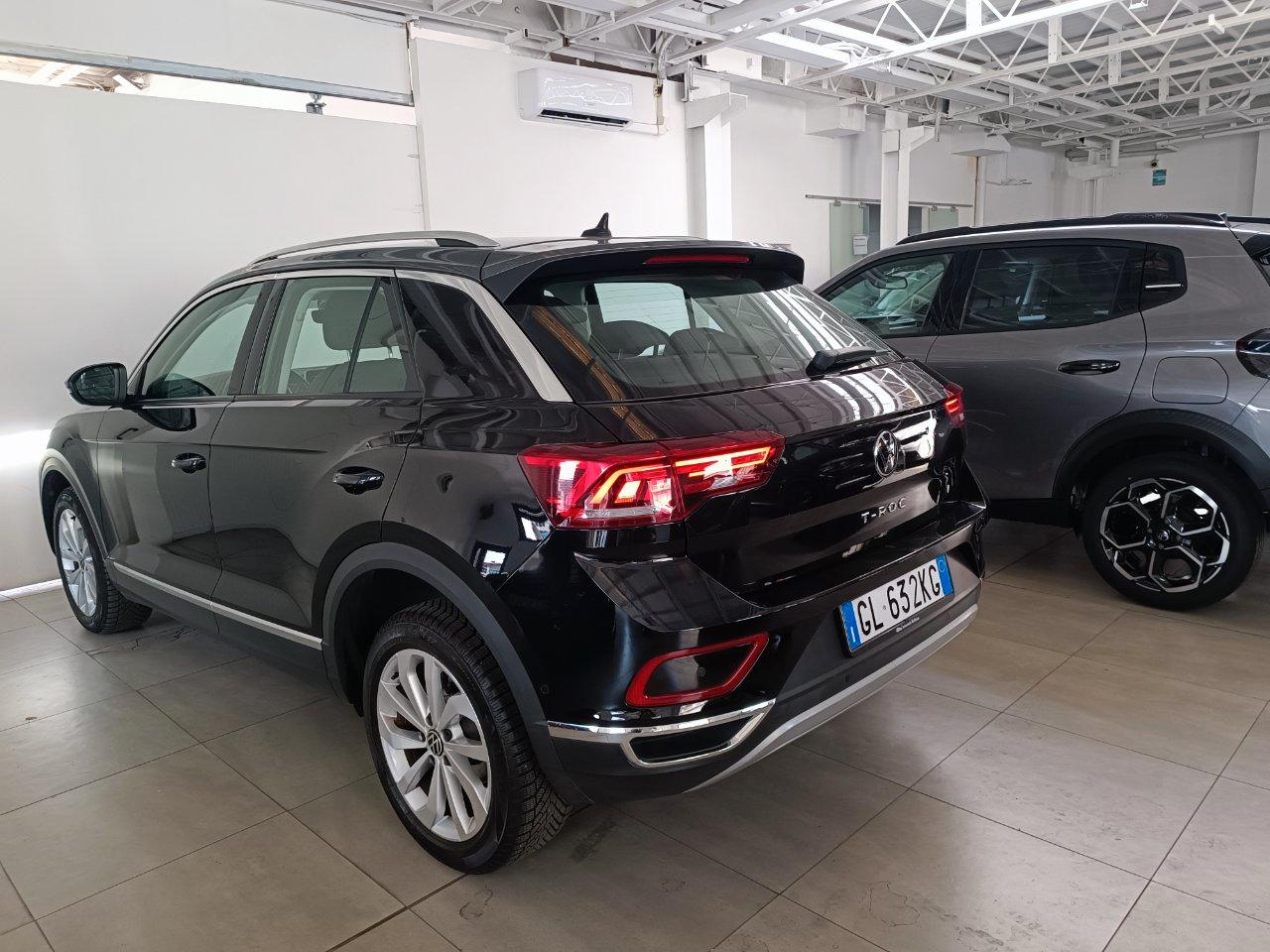 Volkswagen T-Roc 1.0 tsi STYLE 110cv UFFICIALE VOLKSWAGEN