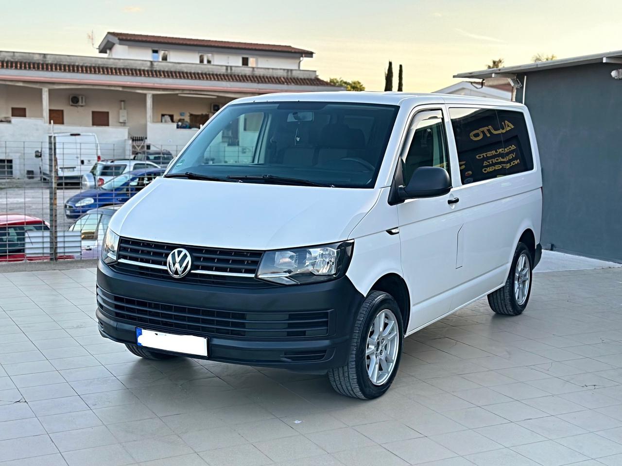Volkswagen Transporter 2.0 TDI PC Kombi 76.000 Km Unico Proprietario Garanzia 12 Mesi