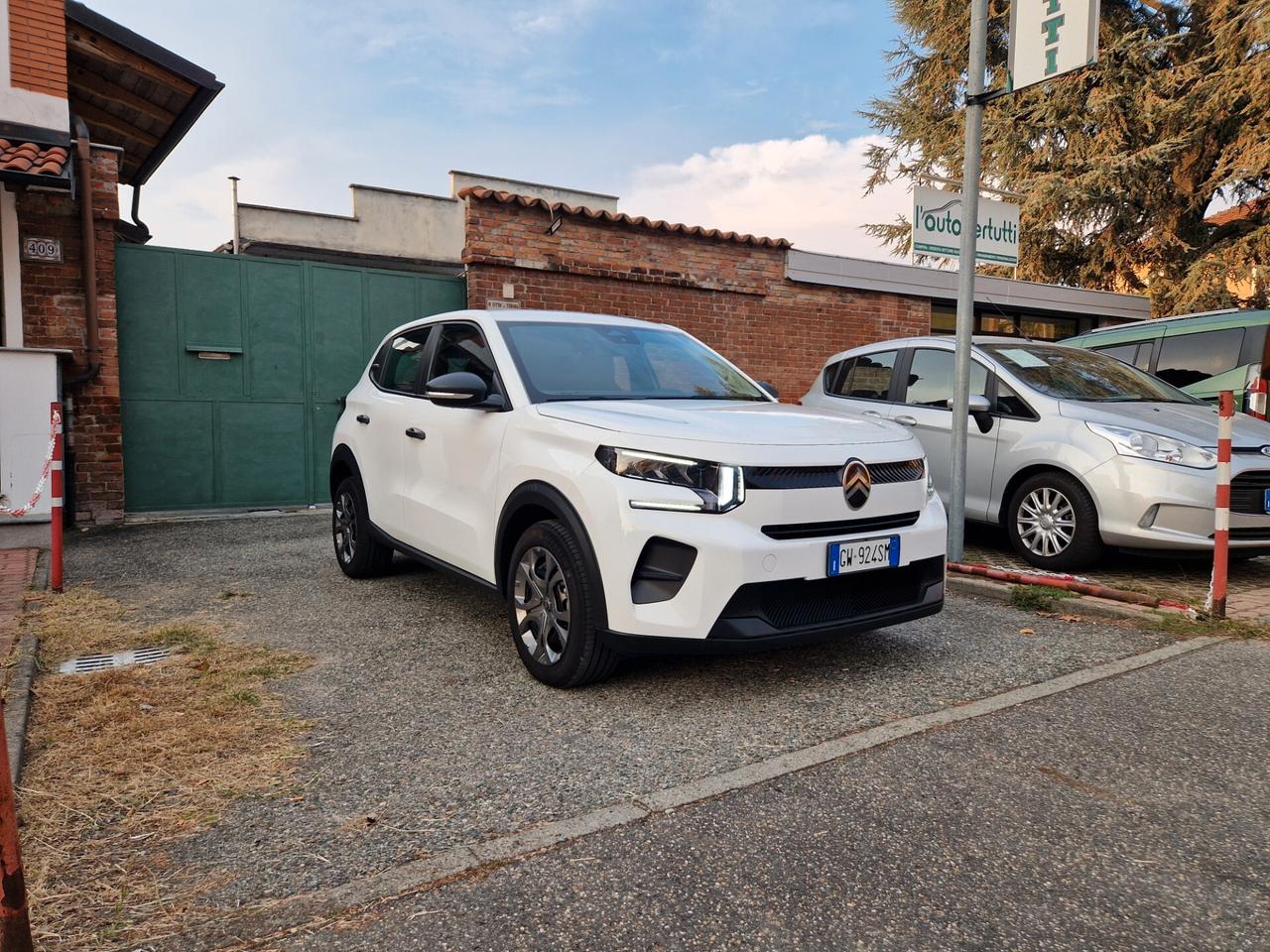 Citroen C3 1.2 100CV "SOLO 4.500 km" Carplay, Sensori post., Cruise